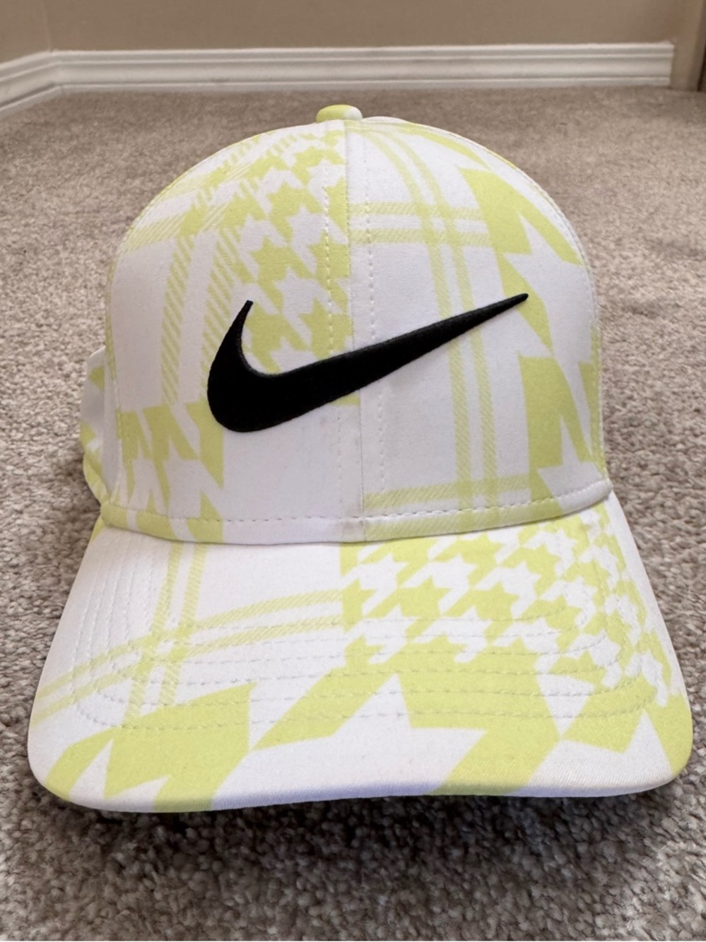 Brand New Nike Classic 99 Dri-Fit Golf Hat Strap Back O/S